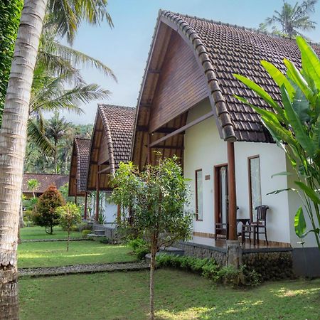 Crystal Bay Villa Sakti Exterior foto
